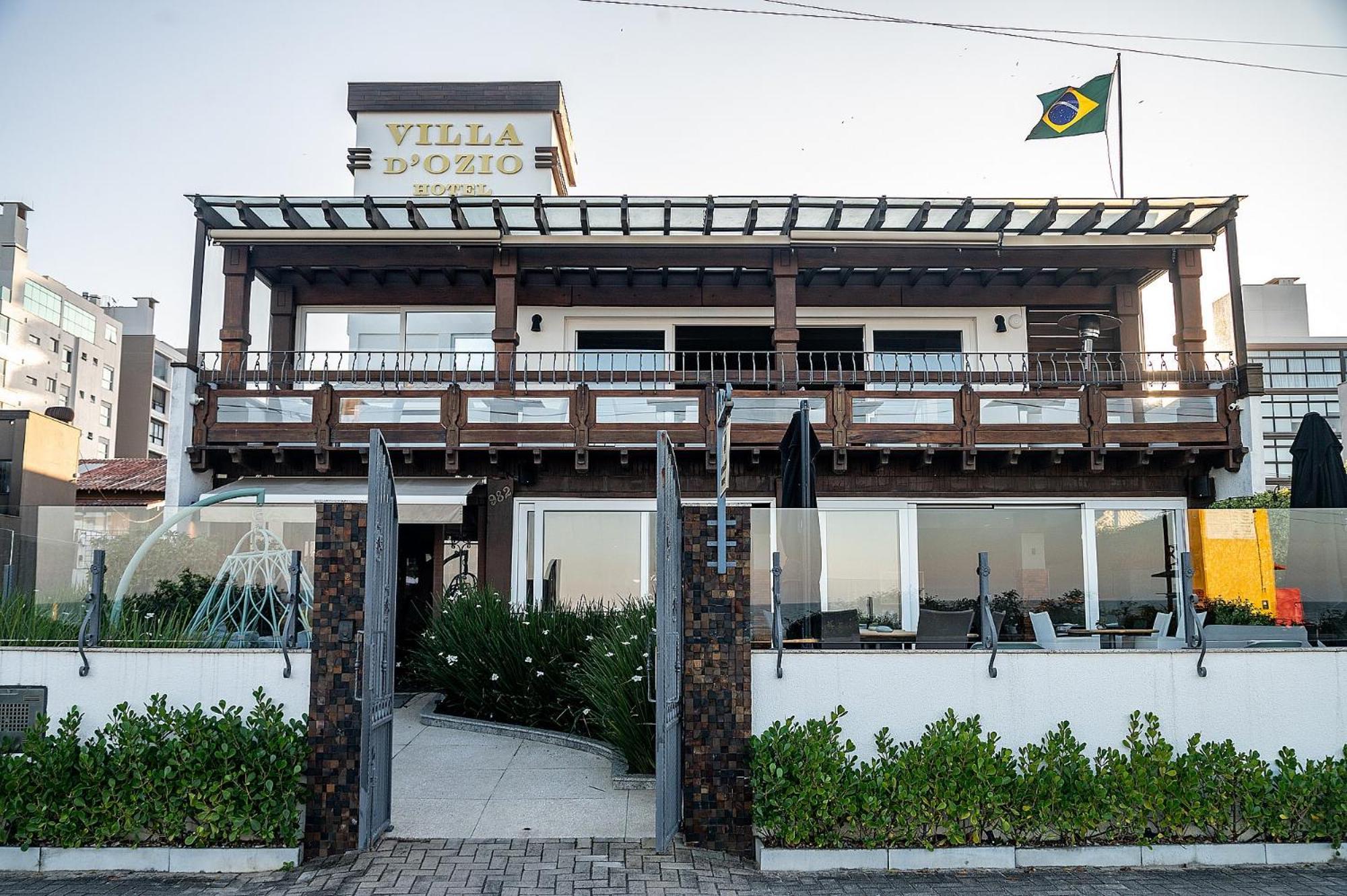 Villa D'Ozio Hotel E Cucina Itajaí 外观 照片